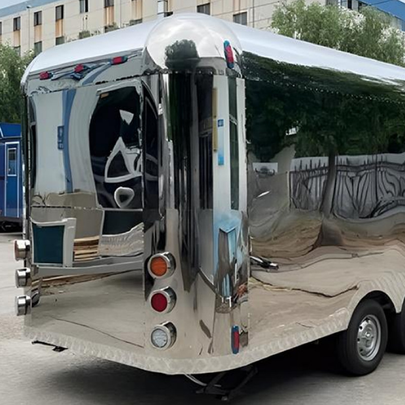 AIRSTREAM STAINLESSSTEEL FOOD TRAILER